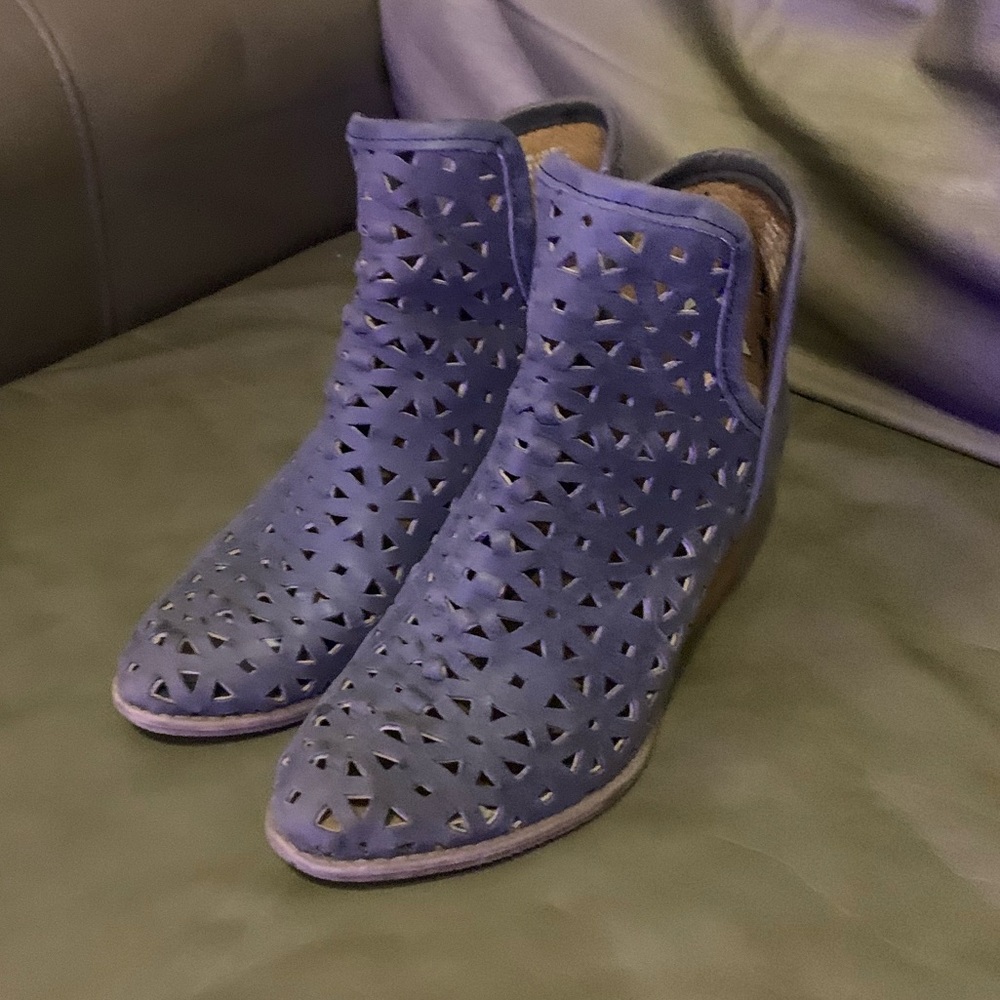 Women's Blue Perforated Ankle Boots